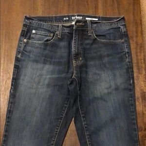 Hardly Worn, Slim Fit, Dark Wash Denim. 32x34